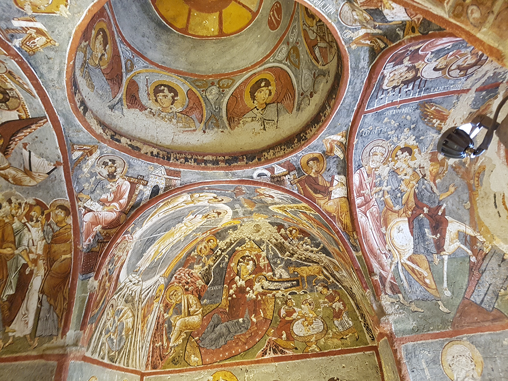 Çarıklı Kilise