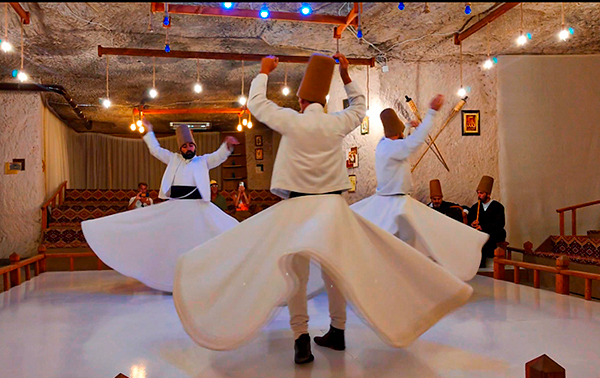 Kapadokya Derviş Semazen